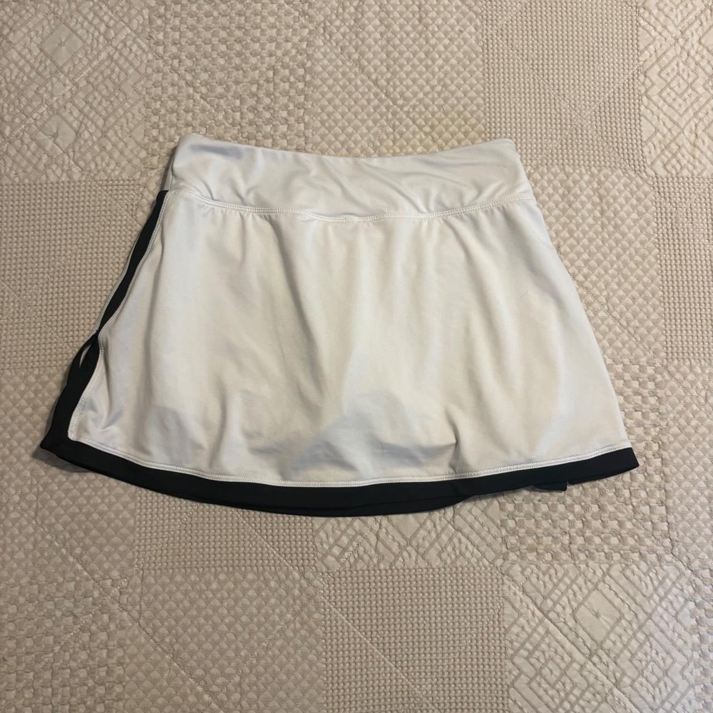 Y2K Nike white & black mini skort - Picture 4 of 6